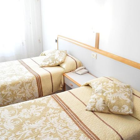 Hotel Cristal 1 A Coruna Ngoại thất bức ảnh
