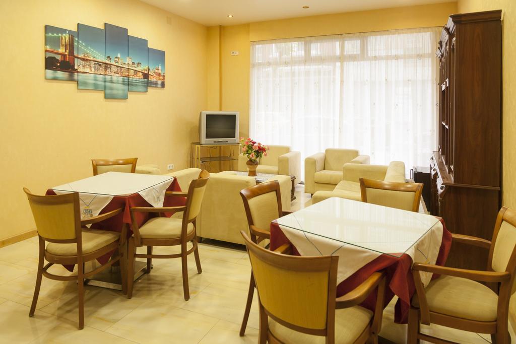 Hotel Cristal 1 A Coruna Ngoại thất bức ảnh